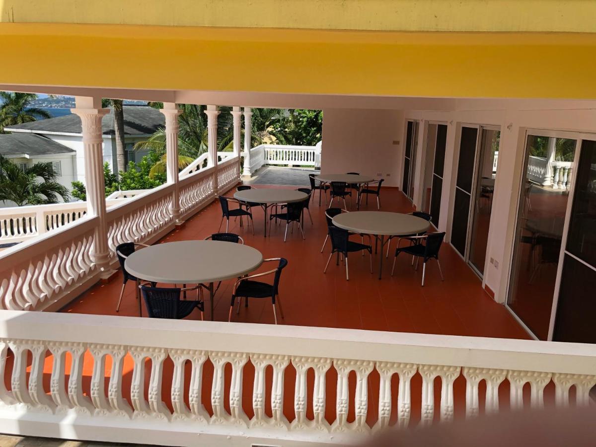 Spring Garden Mobay Resort Монтего Бей Екстериор снимка