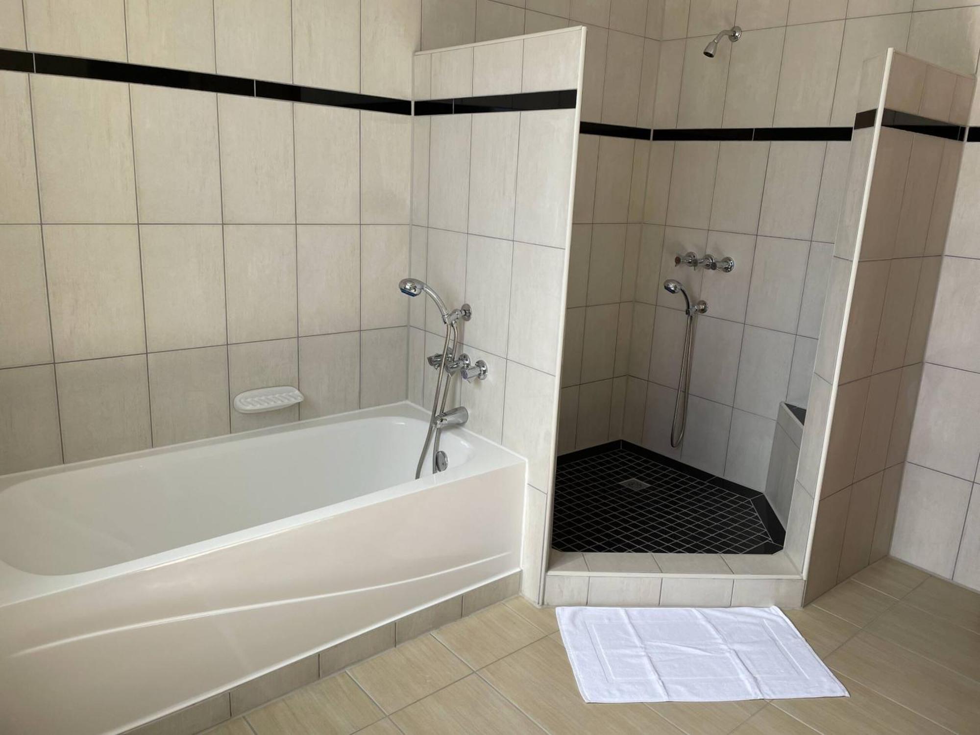 Spring Garden Mobay Resort Монтего Бей Екстериор снимка
